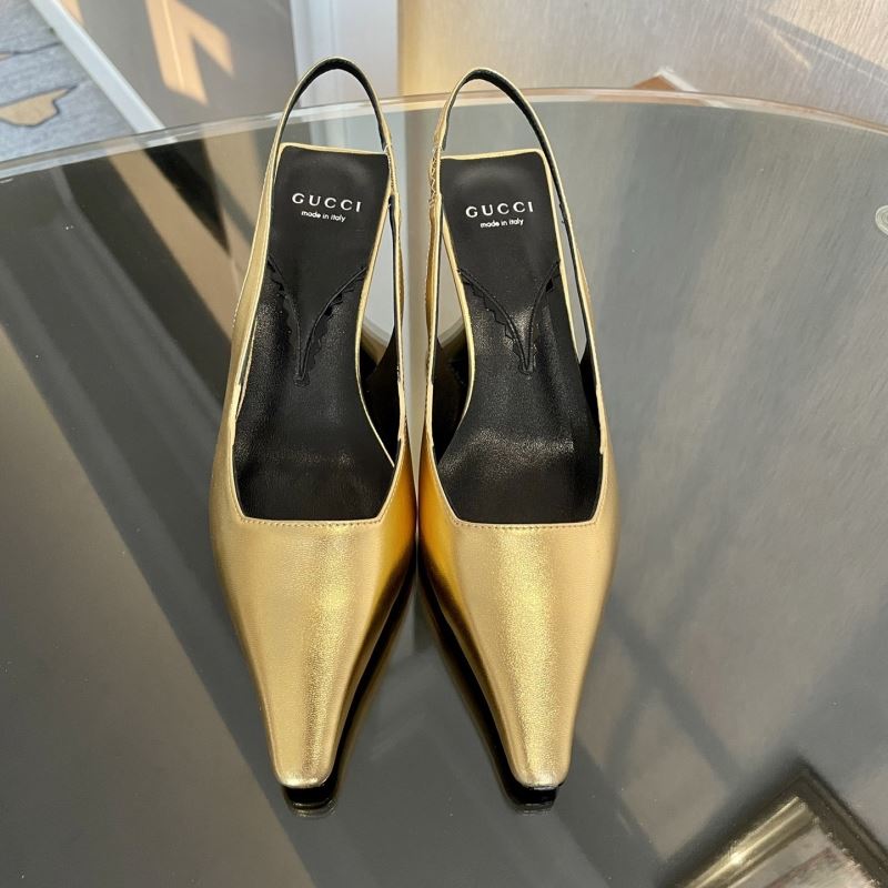 G*u*i sandals